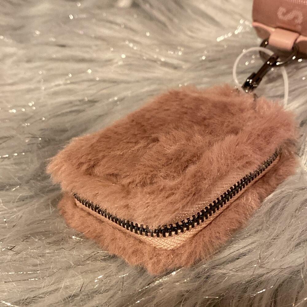 BNWT STEVE MADDEN BSidra Faux Furry Blush Pink Satchel Crossbody Bag - Picture 5 of 10